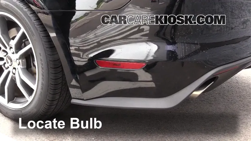 2017 Ford Mustang GT 5.0L V8 Lights Tail Light (replace bulb)